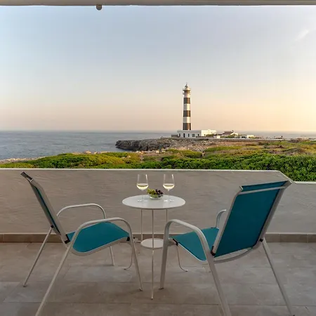 Vista Faro-apartamento Con Balcón Que Mira Al Mar